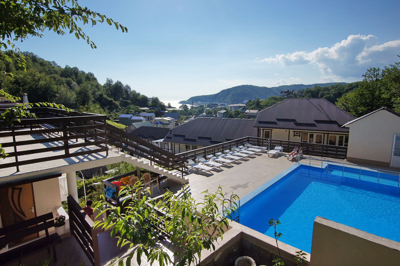 . Гостевой дом Дубовая роща. Лермонтово