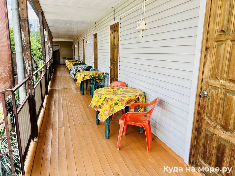 Четырехместная комната. Гостевой дом "Selena". Анапа