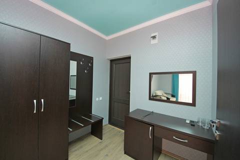 5-ти местный «Полулюкс». Гостевой дом Rovados. Витязево