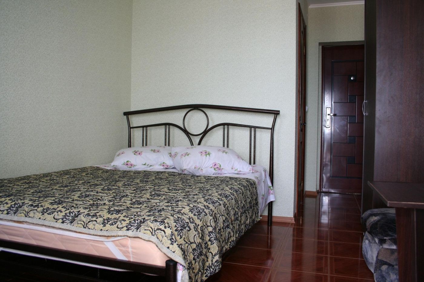 . Гостиница "Виктория" 2*. Лермонтово