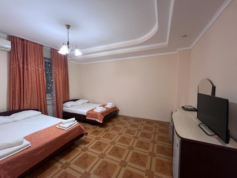 Четырехместный номер. Гостевой дом “Илиос”. Анапа