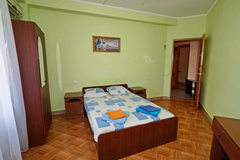 Двухкомнатный четырехместный. Гостиница "Эдем". Лермонтово
