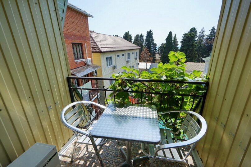 . Отель Форт-Артур. Лазаревское