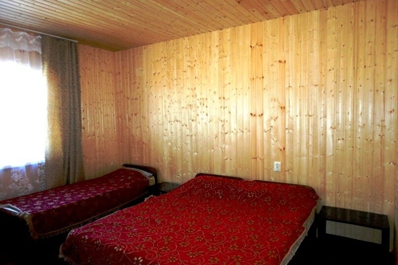 Семейный 2 , Коттедж. Частный сектор Дворик на Азовской. Должанская