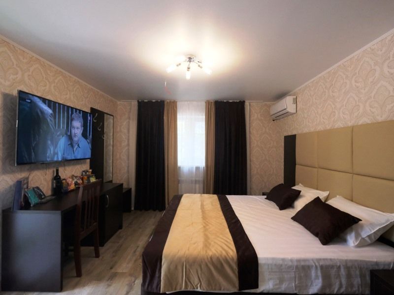 . База отдыха  «Дельфин». Бухта Инал