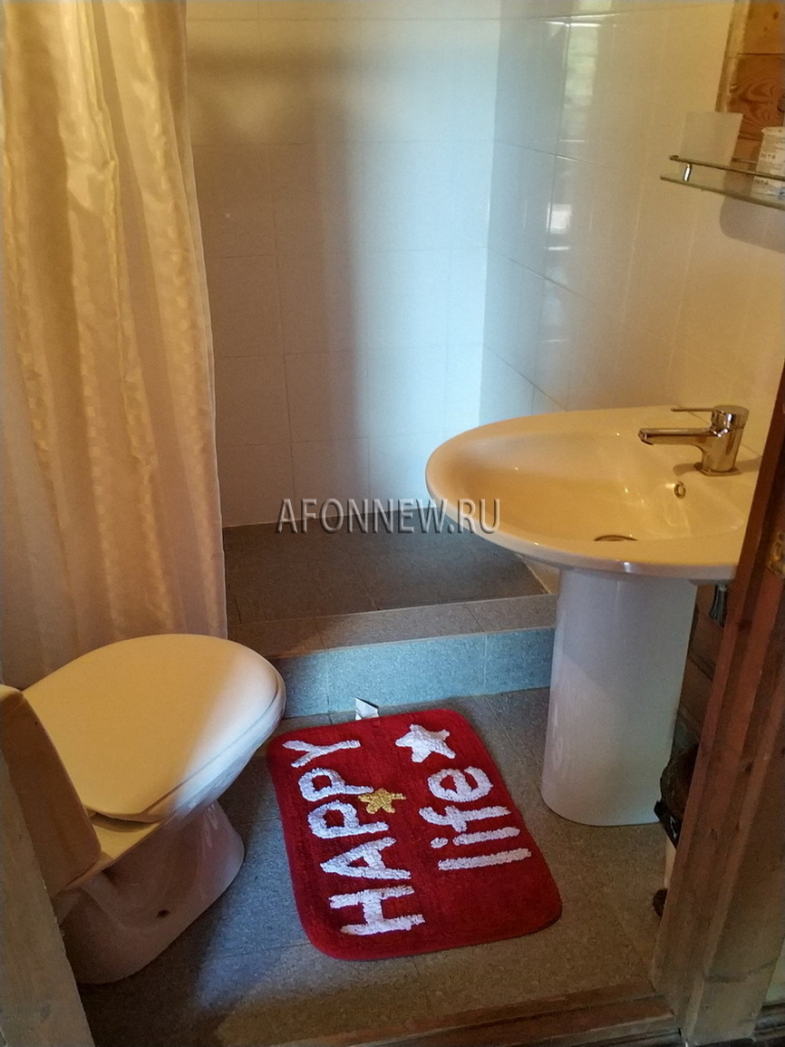 . Гостевые домики "Парадиз" в Новом Афоне рядом с морем. Новый Афон