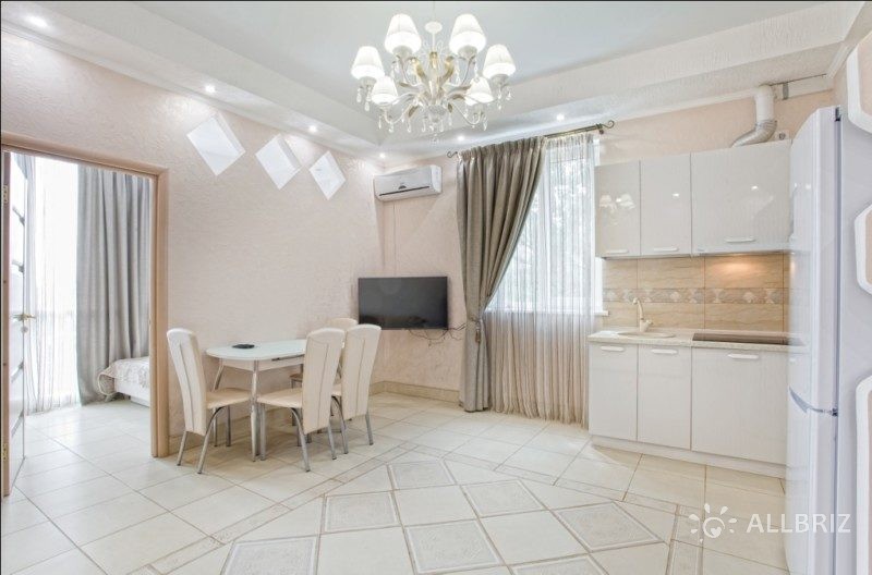 Апартаменты. Отель Южный берег. Ялта