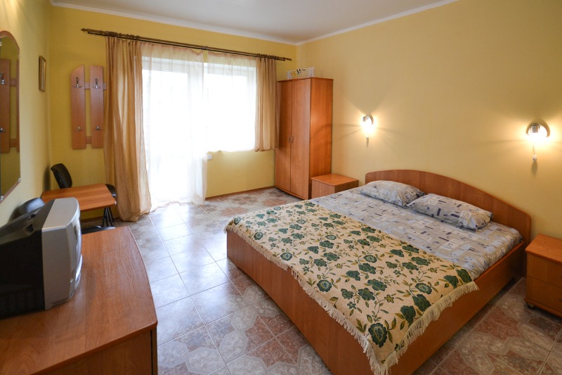 2-х местный эконом. Гостиница "Риека". Орджоникидзе