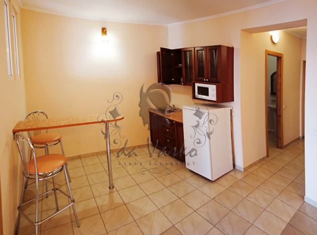 Апартаменты с мини-кухней, двухкомнатные. Отель "Da Vasko". Семидворье