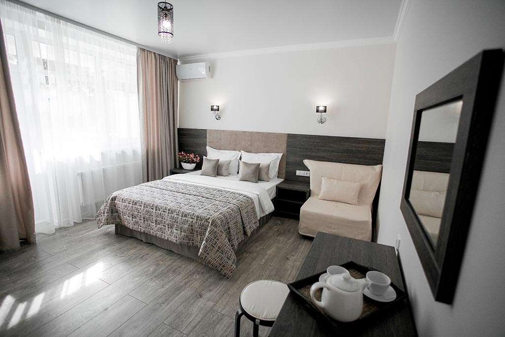 . Отель "LaV" . Анапа