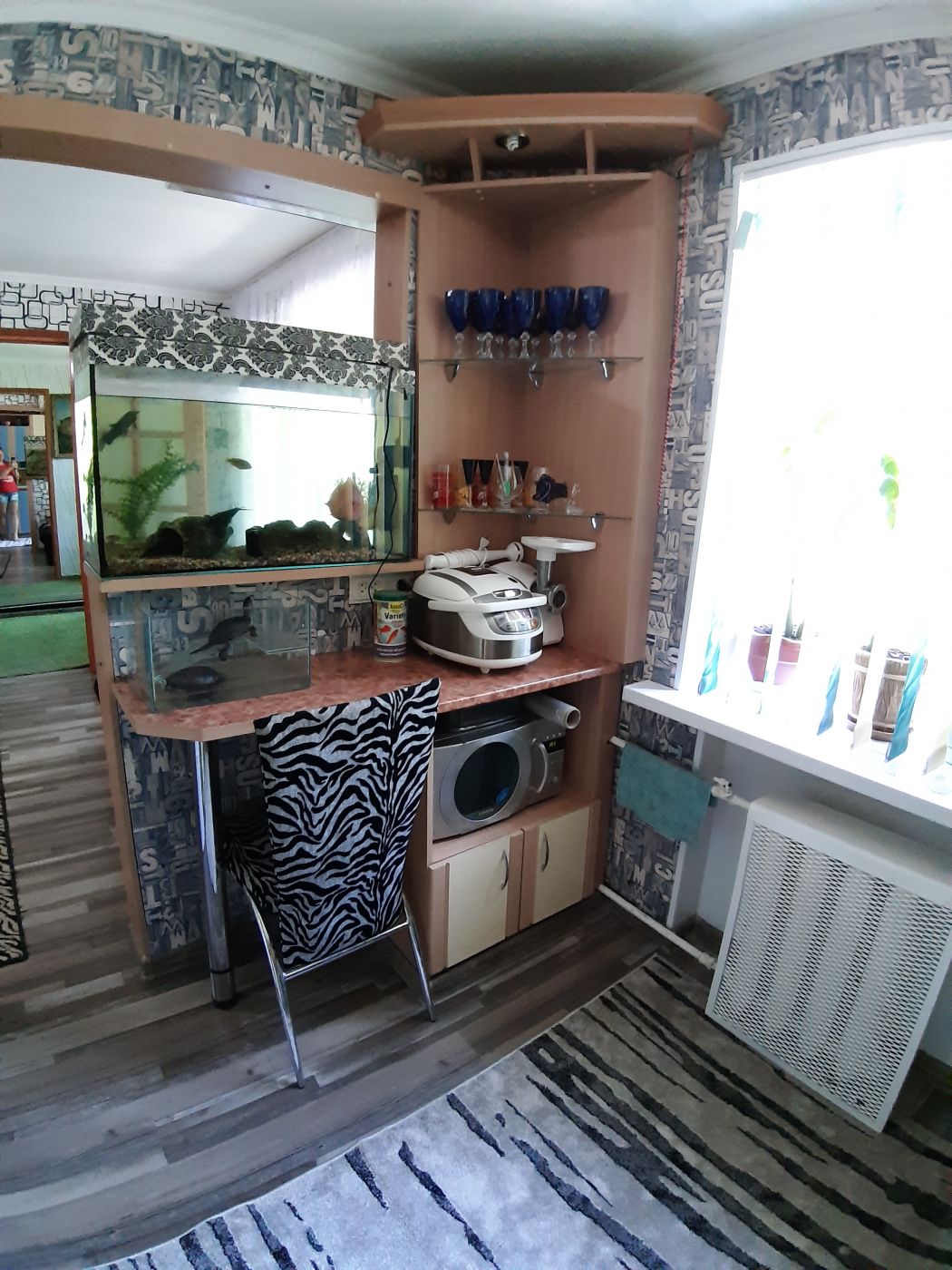 . Квартира в многоквартирном доме Октябрьская 201. Ейск