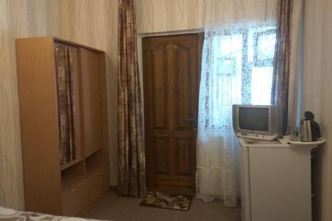 Двухместный номер с одной кроватью. Гостевой дом «Первомай». Алушта