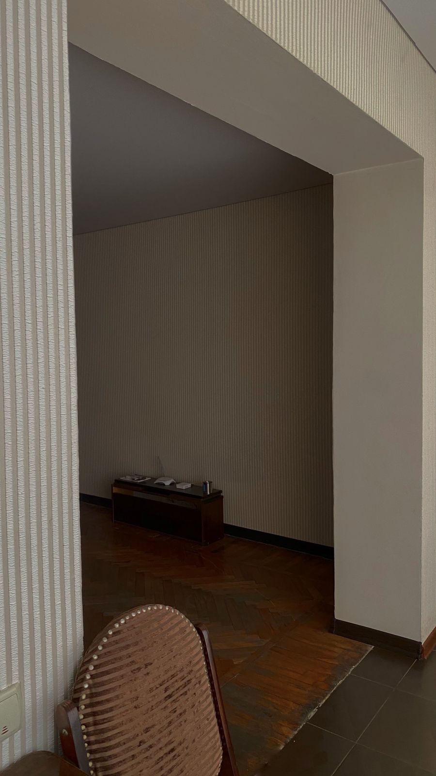 . Двухкомнатная квартира у рынка . Гагра