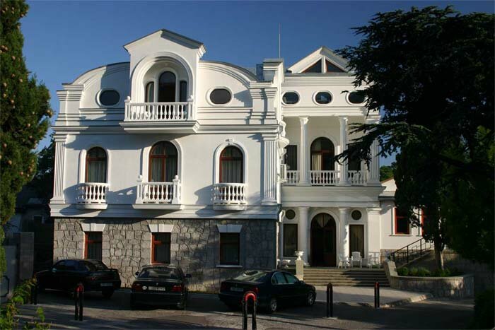 . Вилла "Ренессанс". Кореиз