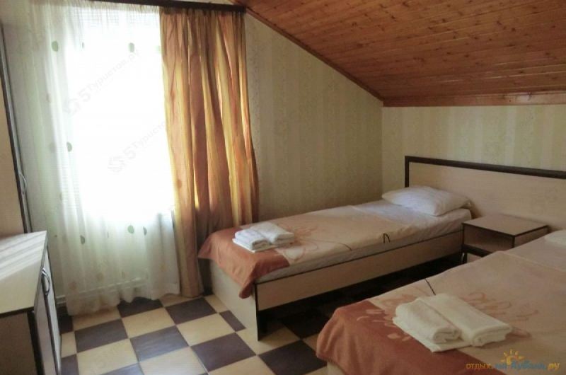 Эконом двухместный. Гостиничный комплекс "Анжелика-Альбатрос". Лоо