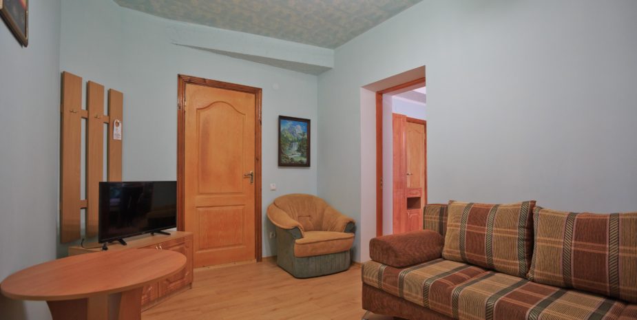 Номер 1 Люкс с кухней. Эллинг «Весла». Феодосия