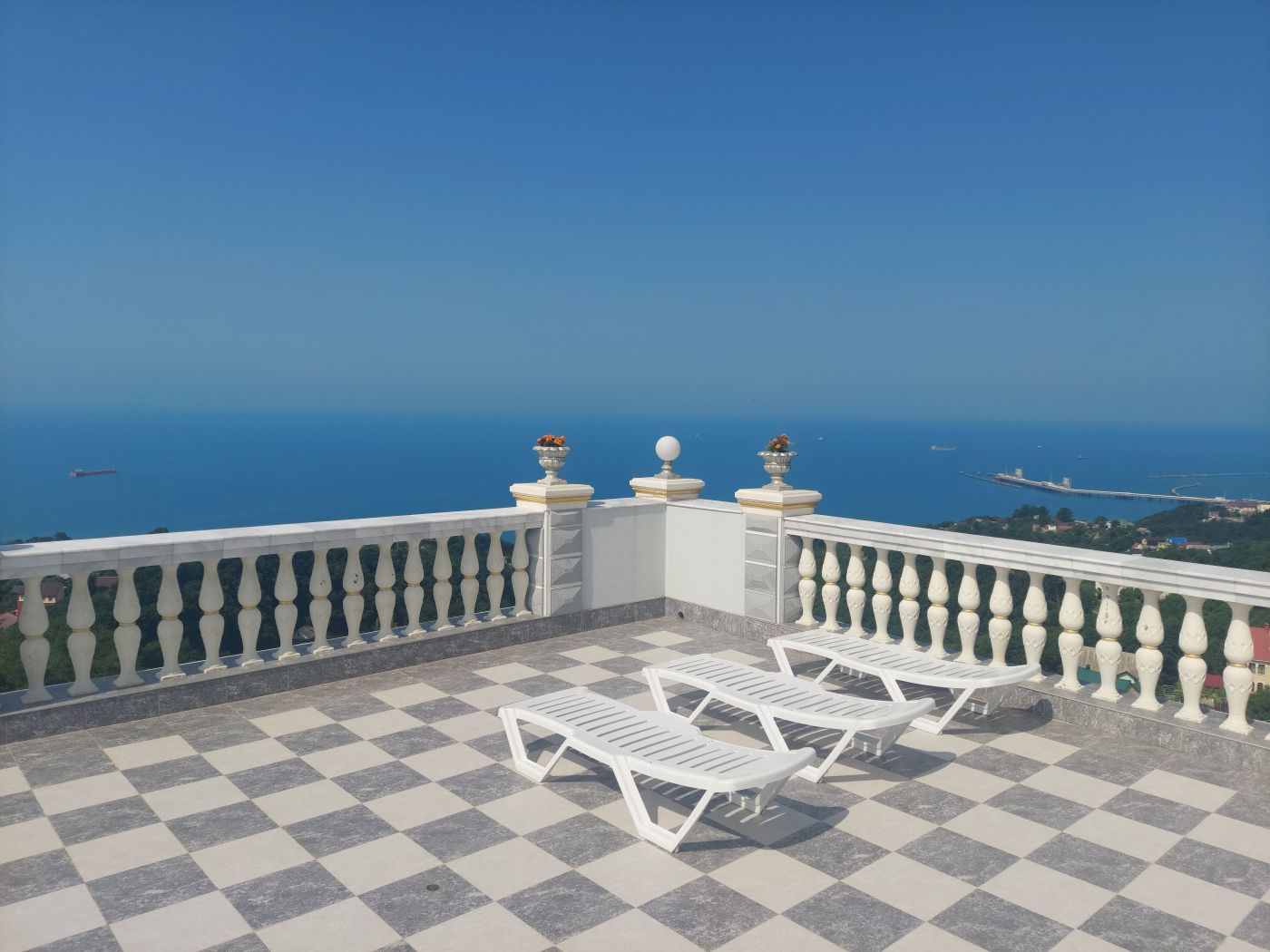 . Гостевой комплекс Ласточкино гнездо. Туапсе