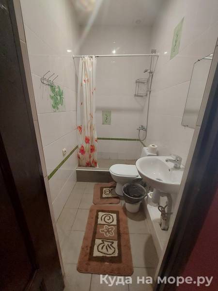 Стандартный двухместный номер. Гостевой дом "Нур". Ольгинка Стандартный двухместный номер. Гостевой дом "Нур". Ольгинка