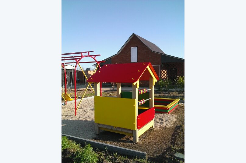 . Частный сектор Дворик на Азовской. Должанская