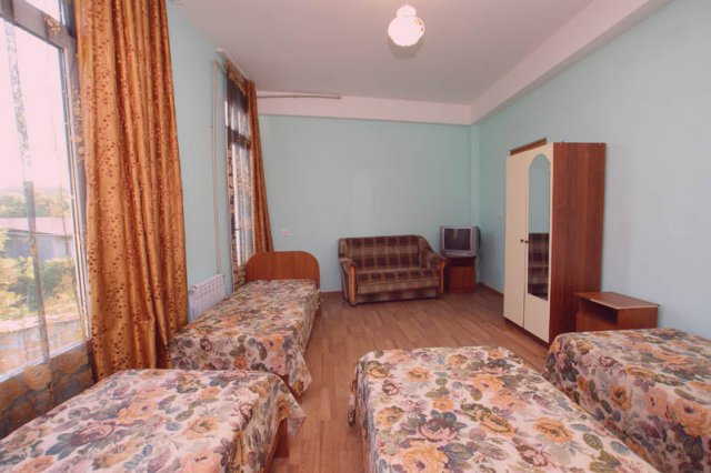 . Отель TOWER HOUSE. Шепси