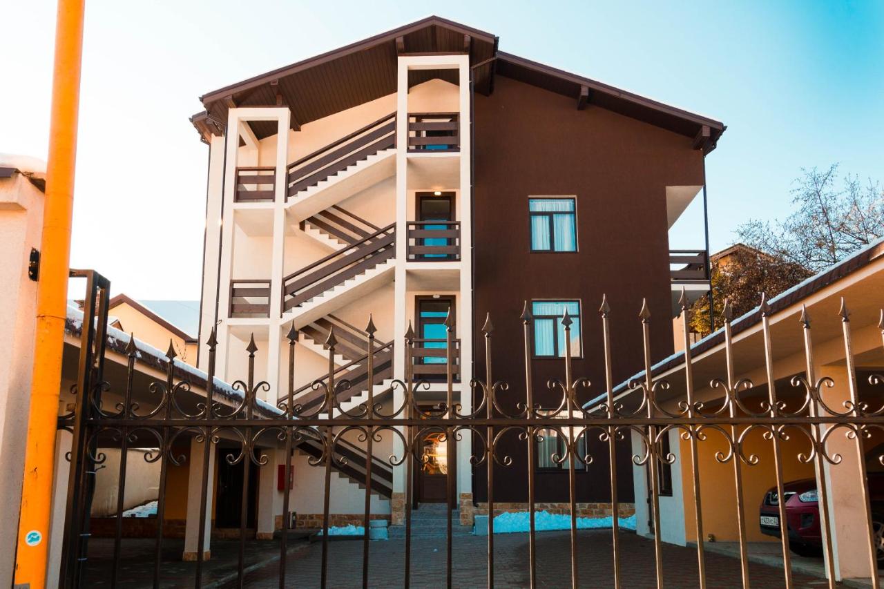 . Апарт-отель "Благодарный круглый год". Красная Поляна