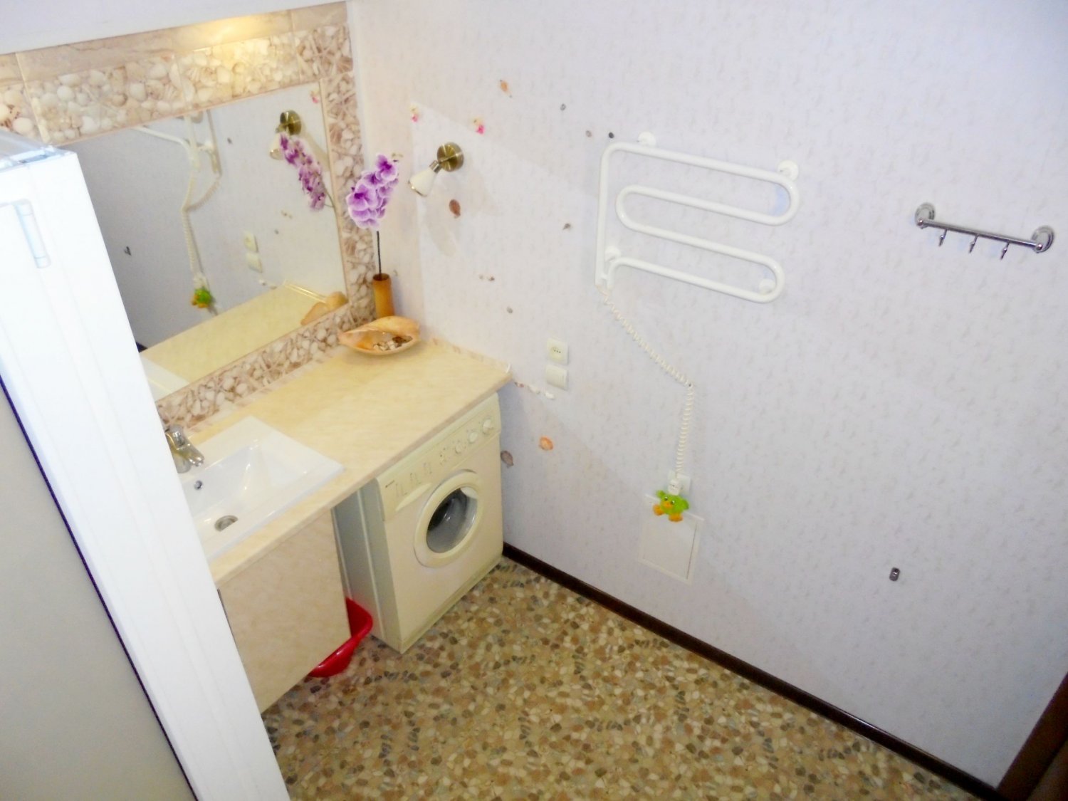 . Дом под ключ Четырехкомнатный двухэтажный дом.. Феодосия