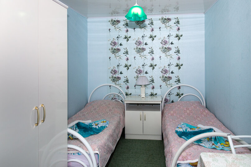 . Гостевой дом " У Виктора". Анапа