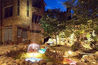 . Гостевой дом "У СОЛОВЬЯ" . Малореченское