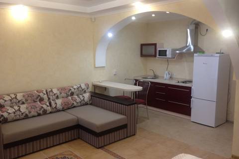 4-х местный «Люкс» с отдельным входом. Отель «Донузлав». Мирный