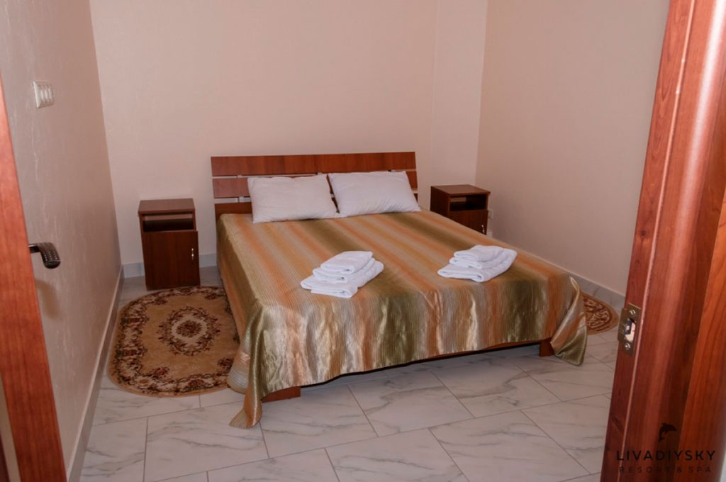 Комфорт Премиум 2-комнатный. Арт-отель «Азор». Ливадия