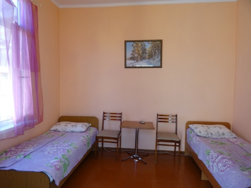 . Частный сектор на Генерала Дбар 16. Гагра