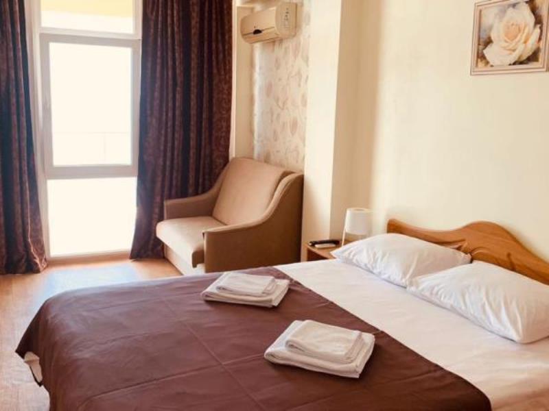 . Отель "Морской берег". Рыбачье