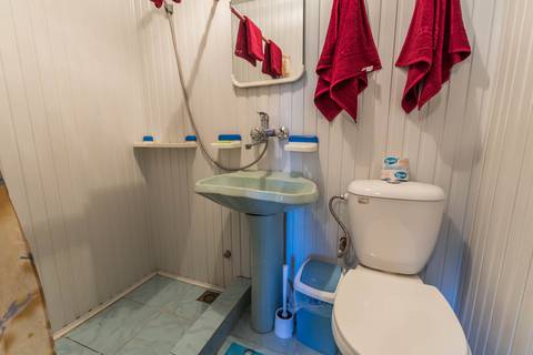 4-х местный номер «Камелот». Гостевой дом «У Андрея». Джубга