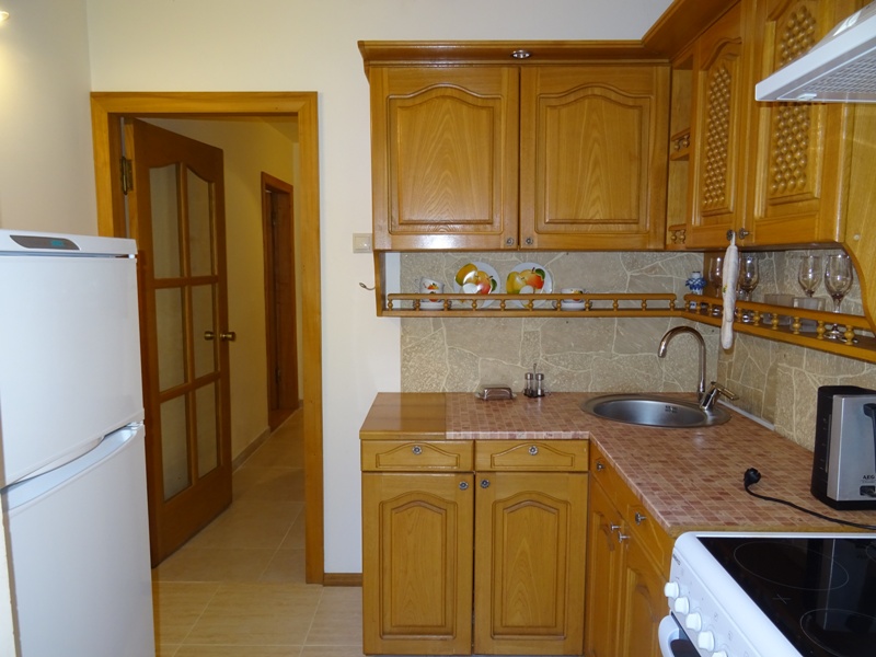 . Квартира в многоквартирном доме Лакоба 28, кв. 13. Новый Афон