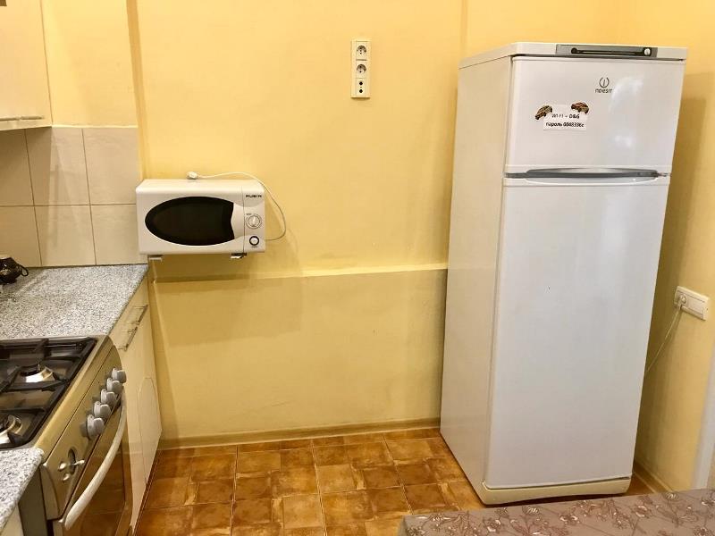 2-комнатная квартира. Частный сектор ул. Ленина 137/а". Адлер