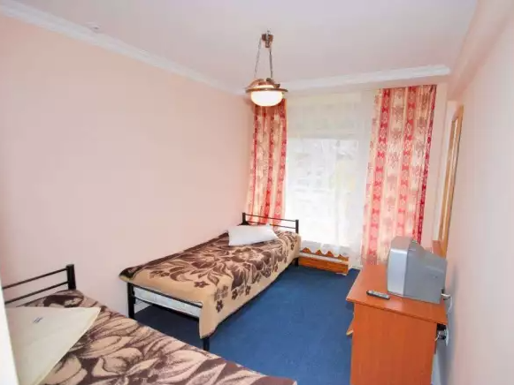 2-местный (7 этаж). Гостиница «Домбай». Домбай-гостиницы