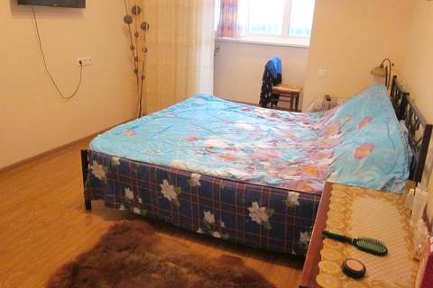 . Квартира в многоквартирном доме Сдаю двухкомнатную квартиру на берегу моря. Гагра