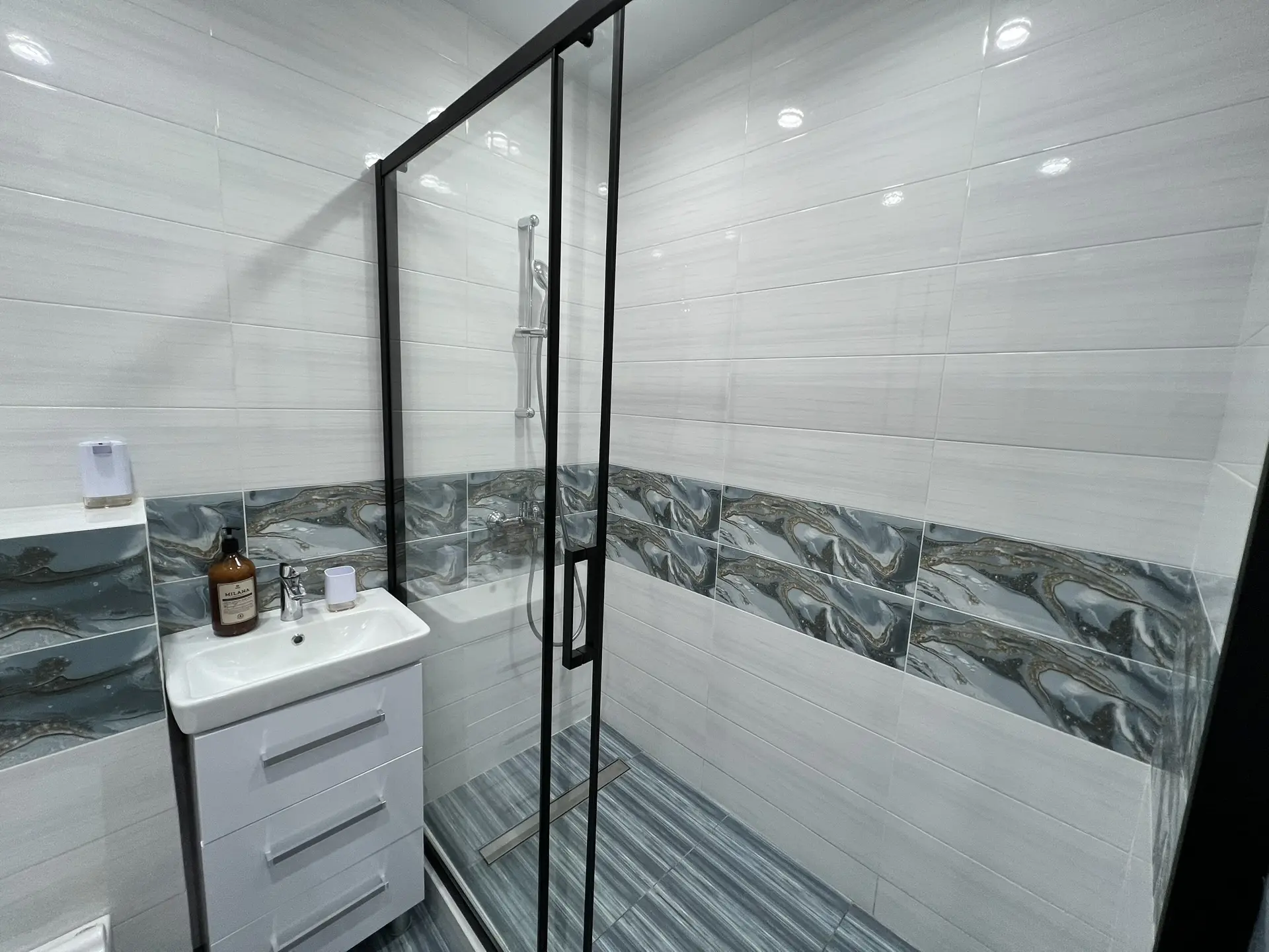 . Квартира в многоквартирном доме Апартаменты с отдельной спальней и видом на горы. Дагомыс