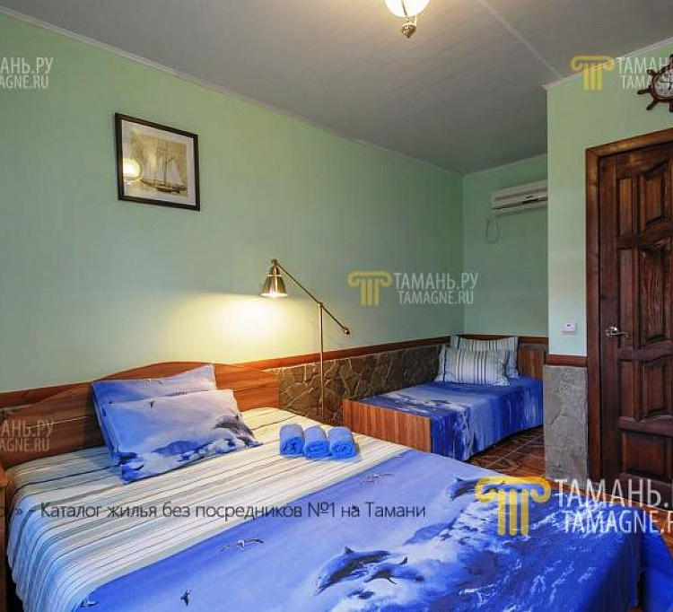 Стандарт 3-местный. Частный гостевой дом Одиссея. Голубицкая