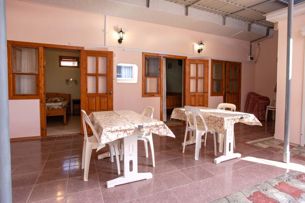 . Частный сектор Полина. Кабардинка