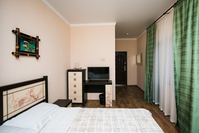 . Гостевой дом "РелаксКомФорт". Гудаута