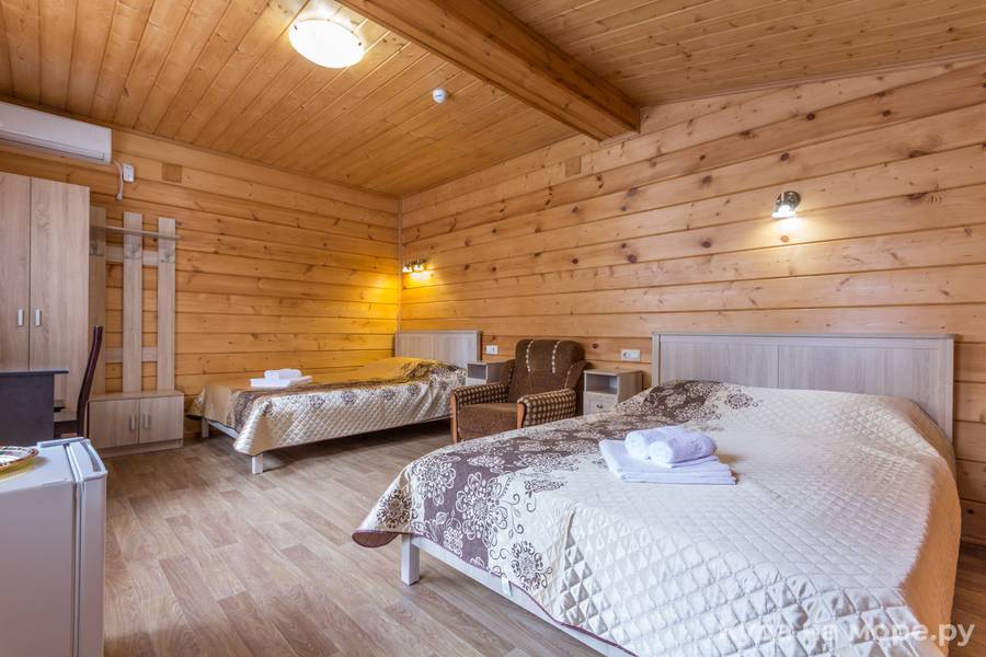 Четырехместный номер. Гостевой дом "Алфавит". Адлер