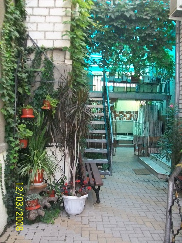 . Гостиница "Солнышко на Ивана Голубца/Пушкина". Анапа