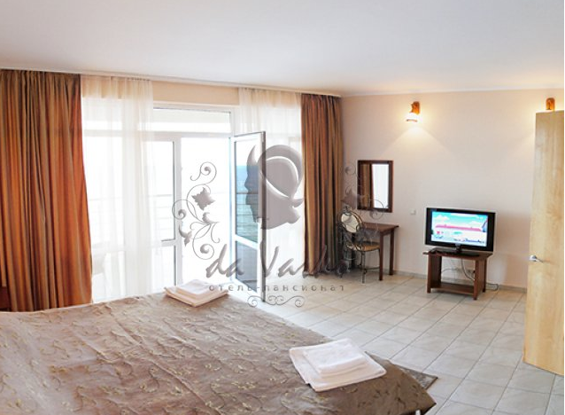 Апартаменты с мини-кухней, двухкомнатные. Отель "Da Vasko". Семидворье