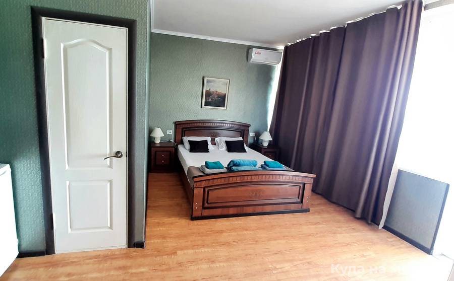 Номер «Бельэтаж». Отель Дача художников. Гагра