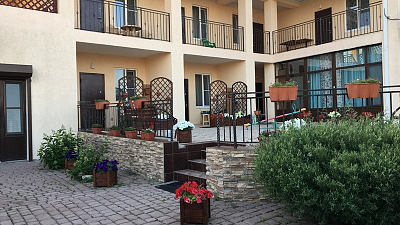 . Гостевой дом &quot;Сафари&quot; гостевой дом . За Родину