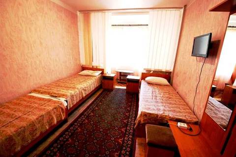 Эконом двухместный. Гостиница "Авангард". Ялта