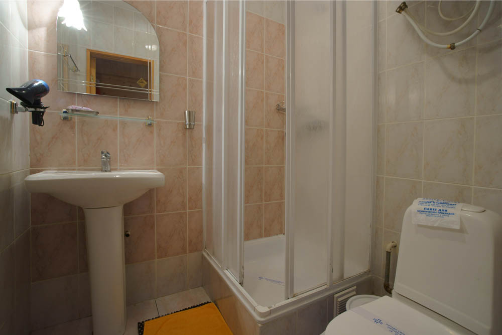 Стандартный 2-х местный номер в коттеджах №№ 8,9,13,14 – сруб. Пансионат "Форосский берег". Санаторное