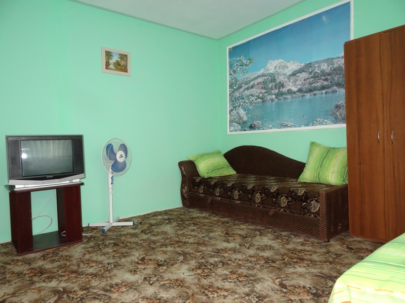 2-х местный номер Стандарт. Гостевой дом "Песок и Море". Севастополь