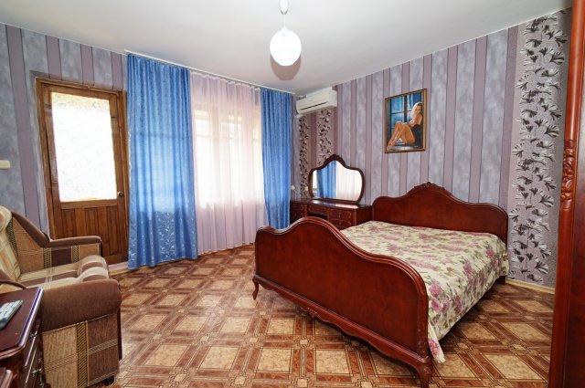 . Отель TOWER HOUSE. Шепси